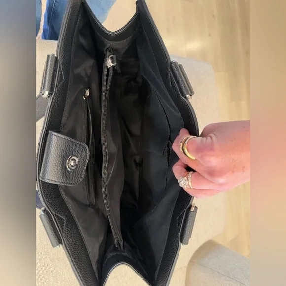 NWT Tahari Vegan Leather Oxford Tote - Picture 5 of 11